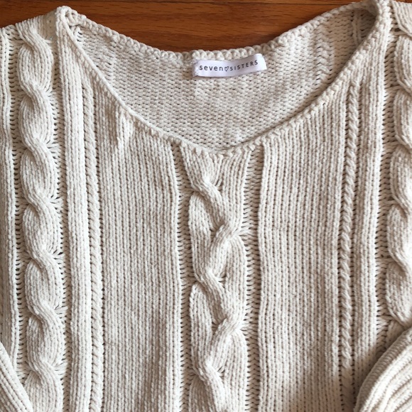 Ladies super soft sweater - Picture 2 of 4